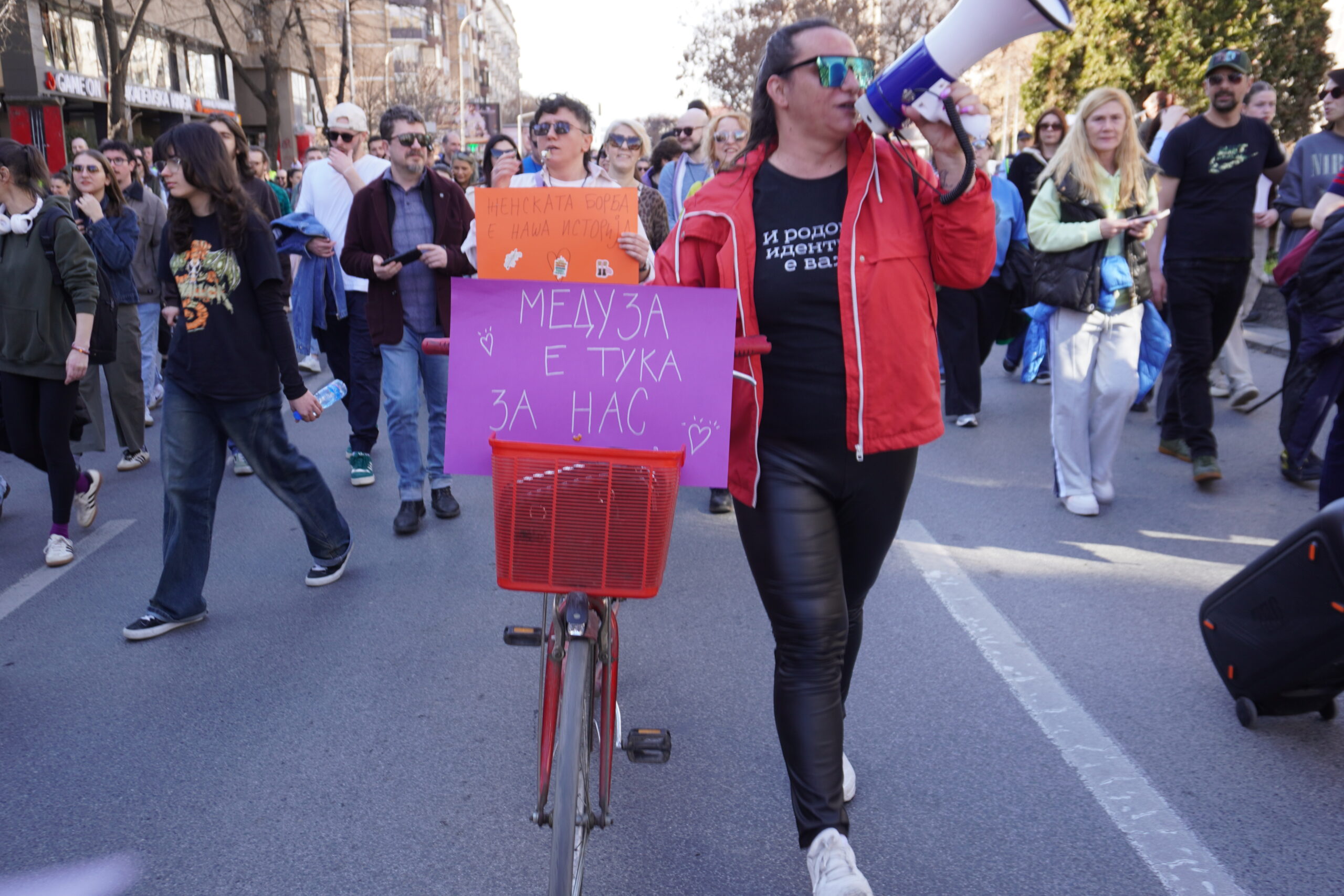 Protestë për 8 Marsin në Shkup. Foto: Mollëkuqja