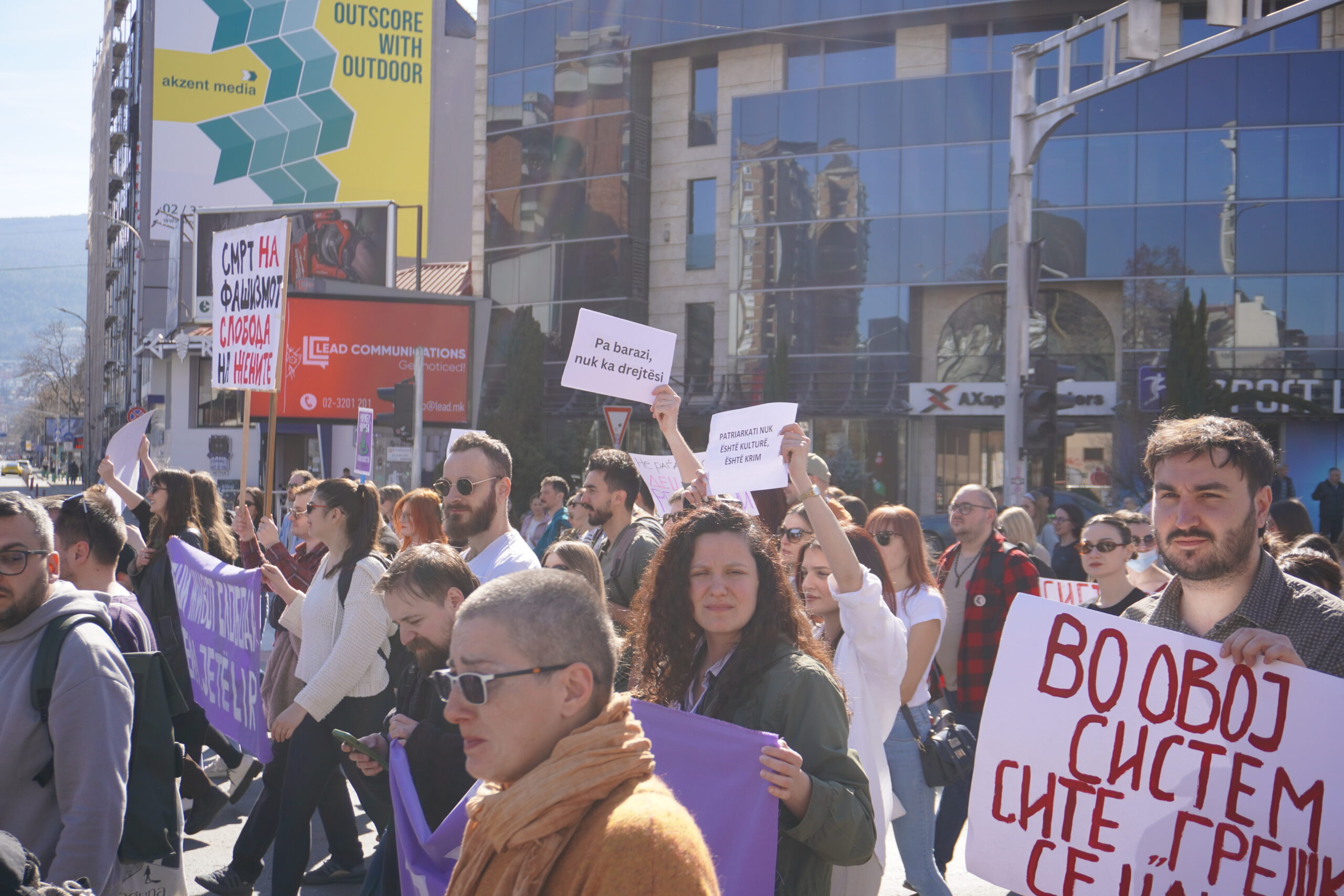 Protestë për 8 Marsin në Shkup. Foto: Mollëkuqja